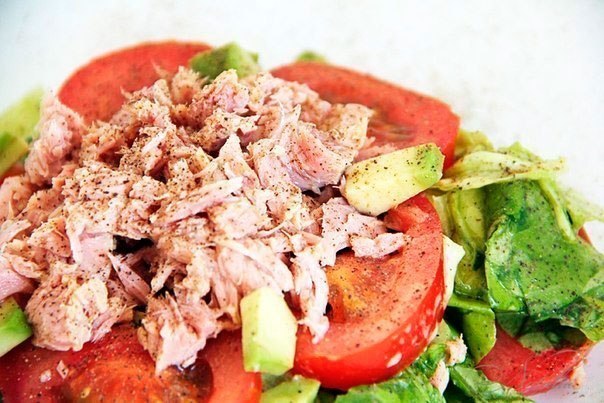 Топ-5 лёгких и вкусных салатов для тех, кто на диете