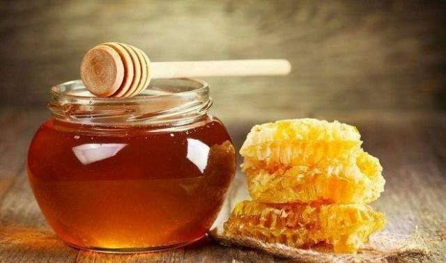 Мед, специи или кофе: какие продукты помогут согреться