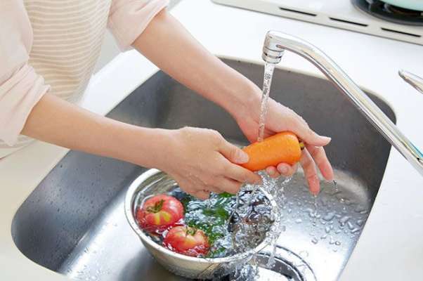 Почему некоторые продукты не рекомендуется мыть перед приготовлением