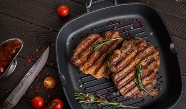 Продукты, ускоряющие старение организма человека: что нельзя употреблять, чтобы сохранить молодость