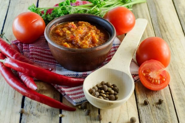 Кабачковая аджика на зиму через мясорубку Кабачковая аджика на зиму через мясорубку0