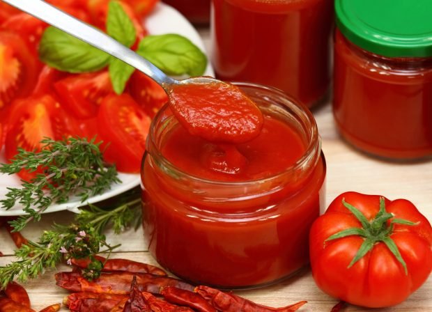 Кетчуп из помидоров и яблок на зиму0