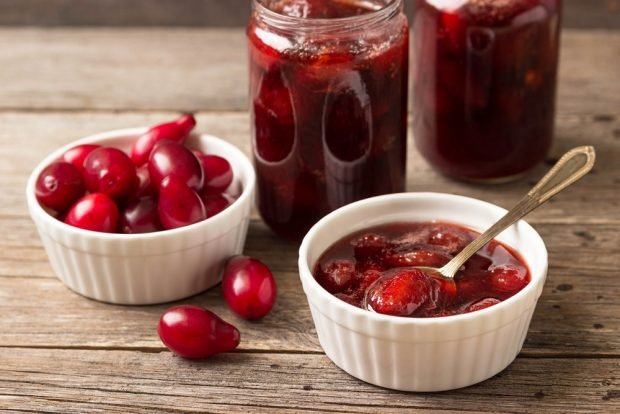 Варенье из кизила0